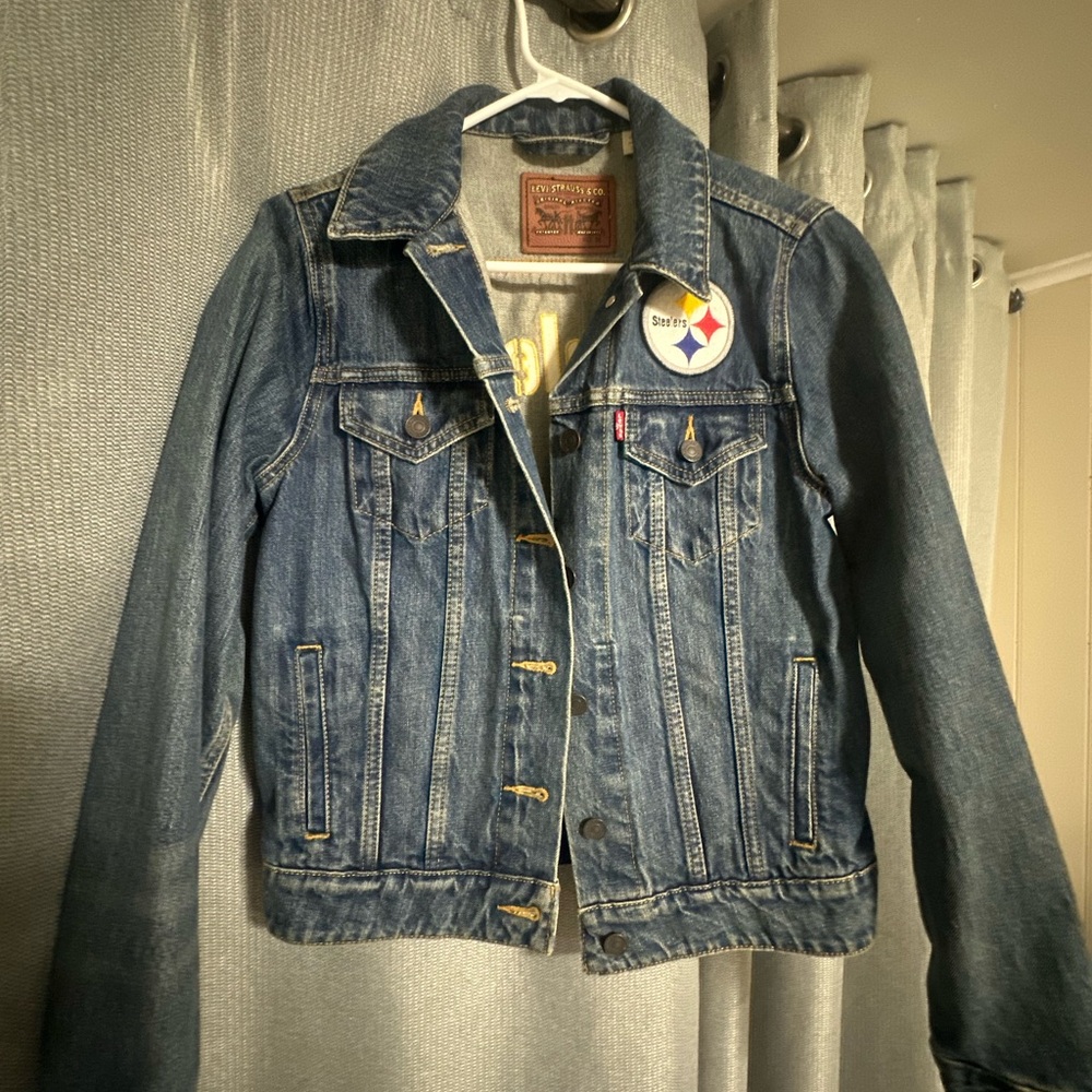 Levi's limited edition Steelers denim jacket